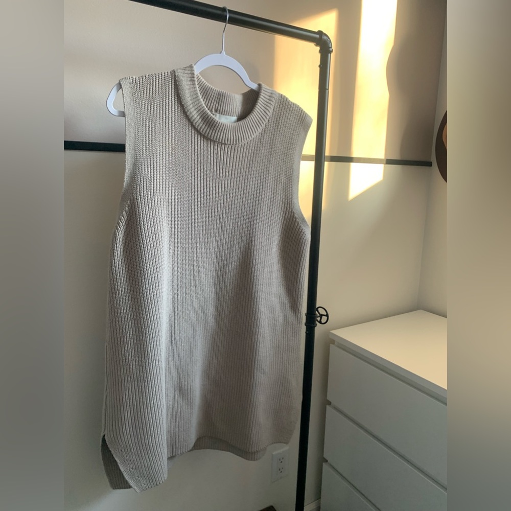 H&M tunic vest